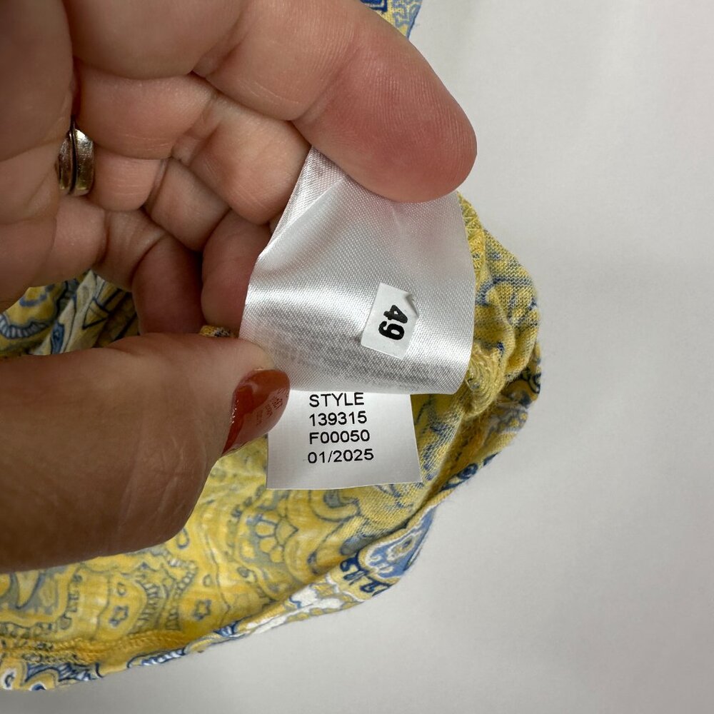 2/$30 Lucky Brand Twist Front Medallion Print Tee Cap Sleeve Mustard L #A1478 - Picture 10 of 11